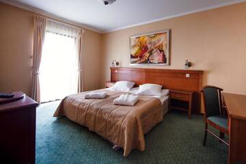 Фото номера Стандартный двухместный номер с 1 кроватью Отель Hotel Magellan г. Bronisławów 4